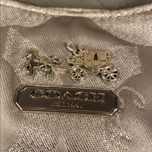 Coach Purse - Picture 4 of 8